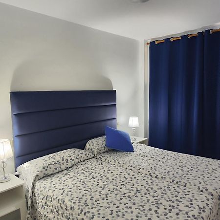 Comodoro Magnifico Apartamento En La Playa Los Cristianos  Esterno foto